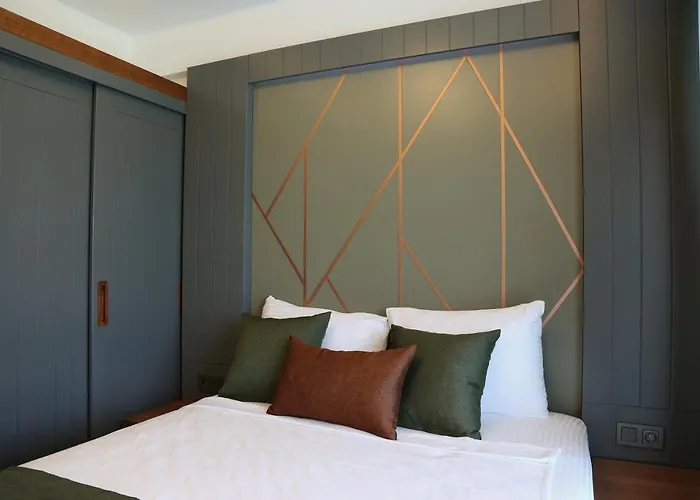 Gueven Park Residance & *