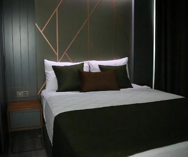 Gueven Park Residance & *