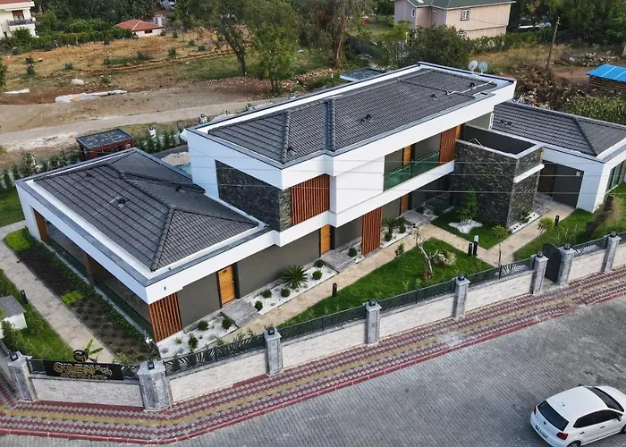 Gueven Park Residance & *